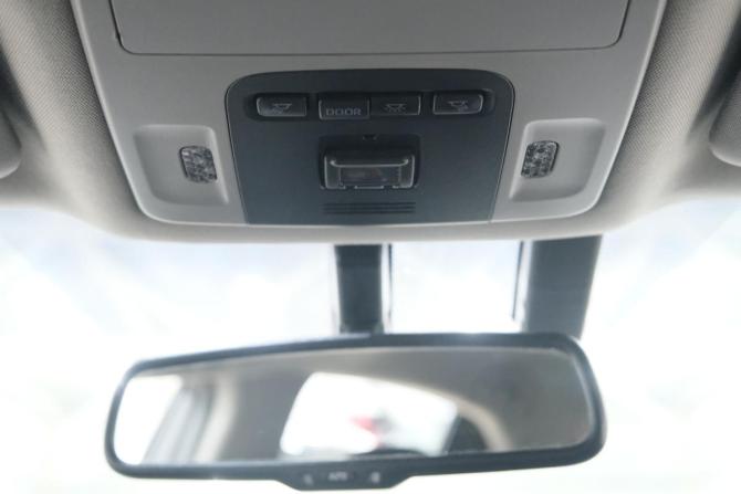 Toyota Camry VIII (XV70) Рестайлинг с пробегом 2021 года, цена 3 489 000 рублей, 62900 км, седан, Автокод Объявления