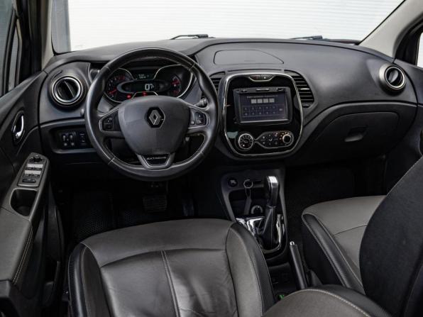 Renault Kaptur I с пробегом 2018 года, цена 1 640 000 рублей, 75103 км, внедорожник, Автокод Объявления