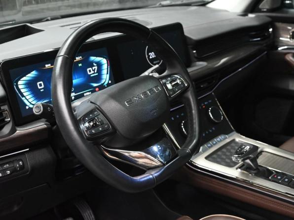 Exeed VX I с пробегом 2022 года, цена 3 500 000 рублей, 21782 км, внедорожник, Автокод Объявления