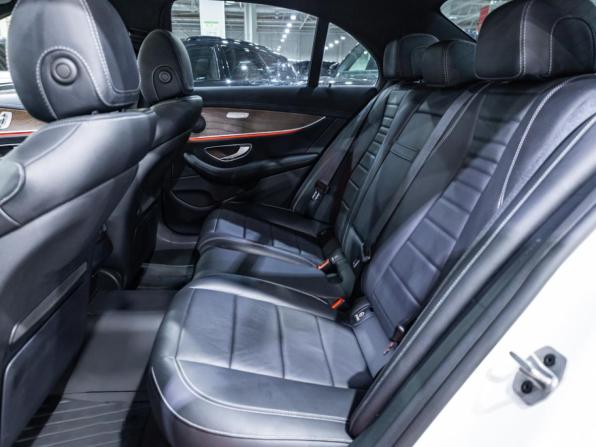 Mercedes-Benz E-Класс V (W213 S213 C238) Рестайлинг с пробегом 2021 года, цена 3 999 700 рублей, 72020 км, седан, Автокод Объявления