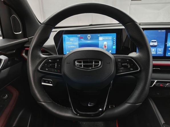 Geely Coolray I Рестайлинг с пробегом 2023 года, цена 1 943 000 рублей, 50045 км, внедорожник, Автокод Объявления