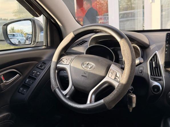 Hyundai ix35 I с пробегом 2011 года, цена 949 000 рублей, 220000 км, внедорожник, Автокод Объявления