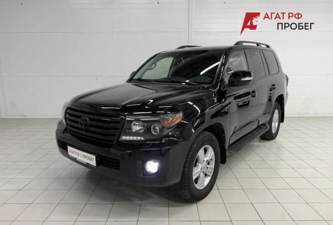 Toyota Land Cruiser 200 Series Рестайлинг 1