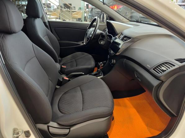 Hyundai Solaris I Рестайлинг с пробегом 2016 года, цена 1 250 000 рублей, 101307 км, седан, Автокод Объявления
