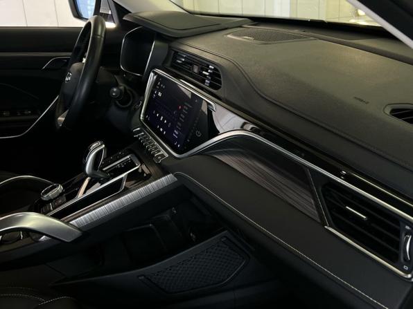 Geely Atlas Pro с пробегом 2023 года, цена 1 995 000 рублей, 50326 км, внедорожник, Автокод Объявления