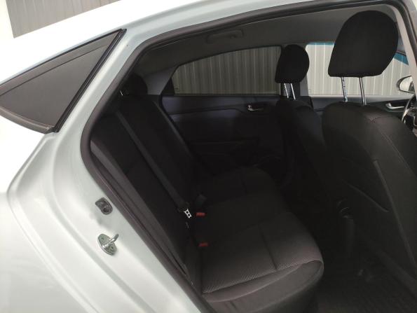 Hyundai Solaris II с пробегом 2017 года, цена 1 036 000 рублей, 139241 км, седан, Автокод Объявления