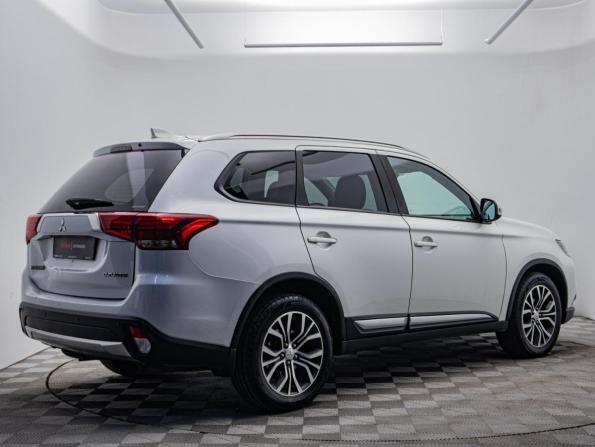 Mitsubishi Outlander III Рестайлинг 2 с пробегом 2018 года, цена 1 450 000 рублей, 274272 км, внедорожник, Автокод Объявления