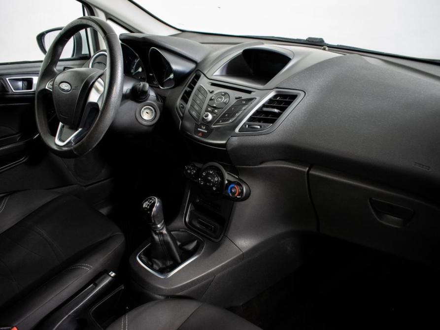 Ford Fiesta Mk6 Рестайлинг Москва  - изображение 10