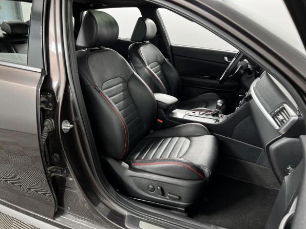Kia Optima IV Рестайлинг с пробегом 2019 года, цена 1 872 900 рублей, 217114 км, седан, Автокод Объявления
