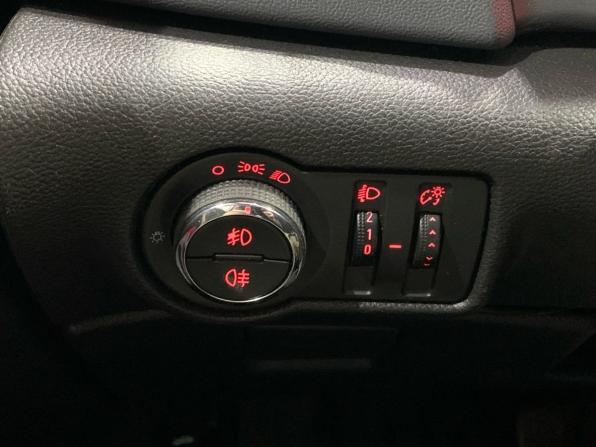 Opel Astra J Рестайлинг с пробегом 2013 года, цена 699 000 рублей, 189354 км, седан, Автокод Объявления