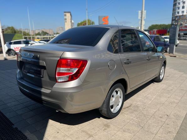 Lada (ВАЗ) Granta I Рестайлинг с пробегом 2022 года, цена 750 000 рублей, 70000 км, седан, Автокод Объявления