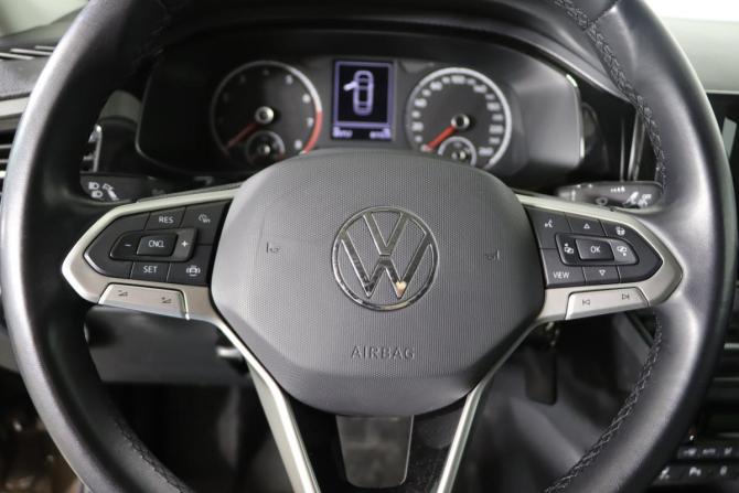 Volkswagen Polo VI с пробегом 2021 года, цена 1 739 990 рублей, 89757 км, лифтбек, Автокод Объявления