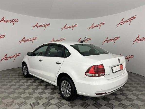 Volkswagen Polo V Рестайлинг с пробегом 2018 года, цена 1 079 000 рублей, 81419 км, седан, Автокод Объявления
