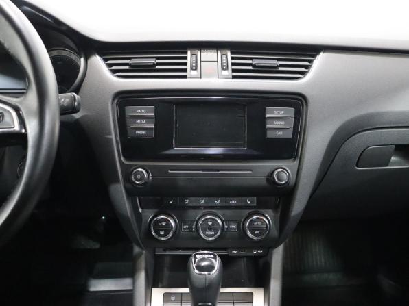 Skoda Octavia III (A7) с пробегом 2016 года, цена 1 590 000 рублей, 84299 км, лифтбек, Автокод Объявления