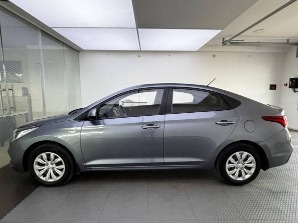 Hyundai Solaris II с пробегом 2017 года, цена 1 375 000 рублей, 173427 км, седан, Автокод Объявления