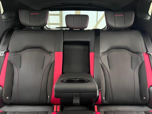 JETOUR DASHING I с пробегом 2023 года, цена 2 100 000 рублей, 36457 км, внедорожник, Автокод Объявления
