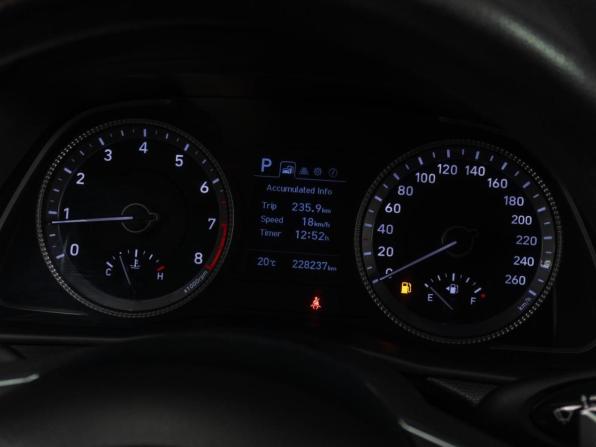Hyundai Sonata VII (LF) Рестайлинг с пробегом 2019 года, цена 1 929 000 рублей, 228237 км, седан, Автокод Объявления