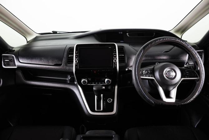 Nissan Serena V (C27) с пробегом 2017 года, цена 2 239 000 рублей, 154258 км, минивэн, Автокод Объявления