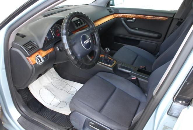 Audi A4 II (B6) с пробегом 2001 года, цена 450 000 рублей, 439482 км, седан, Автокод Объявления