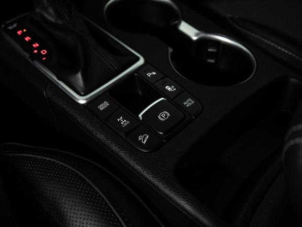 Kia Sportage IV Рестайлинг с пробегом 2018 года, цена 2 510 000 рублей, 77481 км, внедорожник, Автокод Объявления