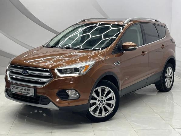 Ford Kuga II Рестайлинг с пробегом 2016 года, цена 1 840 000 рублей, 86455 км, внедорожник, Автокод Объявления