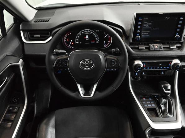 Toyota RAV4 V (XA50) с пробегом 2021 года, цена 3 690 000 рублей, 86582 км, внедорожник, Автокод Объявления