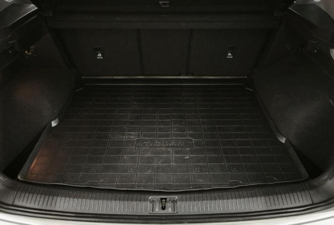 Volkswagen Tiguan II с пробегом 2018 года, цена 2 300 000 рублей, 150926 км, внедорожник, Автокод Объявления