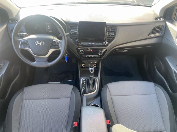 Hyundai Solaris II Рестайлинг с пробегом 2021 года, цена 1 499 000 рублей, 130590 км, седан, Автокод Объявления