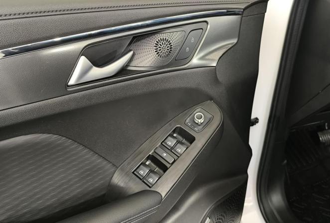 Haval Jolion I Рестайлинг с пробегом 2023 года, цена 2 070 000 рублей, 23659 км, внедорожник, Автокод Объявления