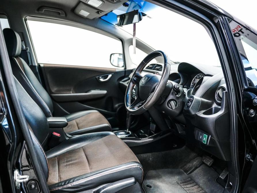 Honda Fit Shuttle I Красноярск  - изображение 18