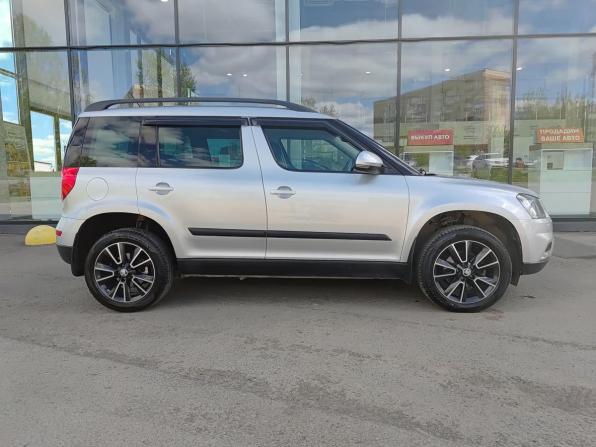 Skoda Yeti I Рестайлинг с пробегом 2016 года, цена 1 649 800 рублей, 133683 км, внедорожник, Автокод Объявления