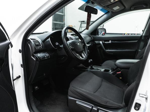 Kia Sorento II Рестайлинг с пробегом 2018 года, цена 1 929 000 рублей, 158002 км, внедорожник, Автокод Объявления