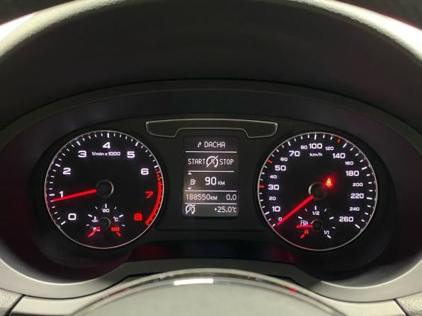 Audi Q3 I (8U) Рестайлинг с пробегом 2016 года, цена 1 947 000 рублей, 188547 км, внедорожник, Автокод Объявления