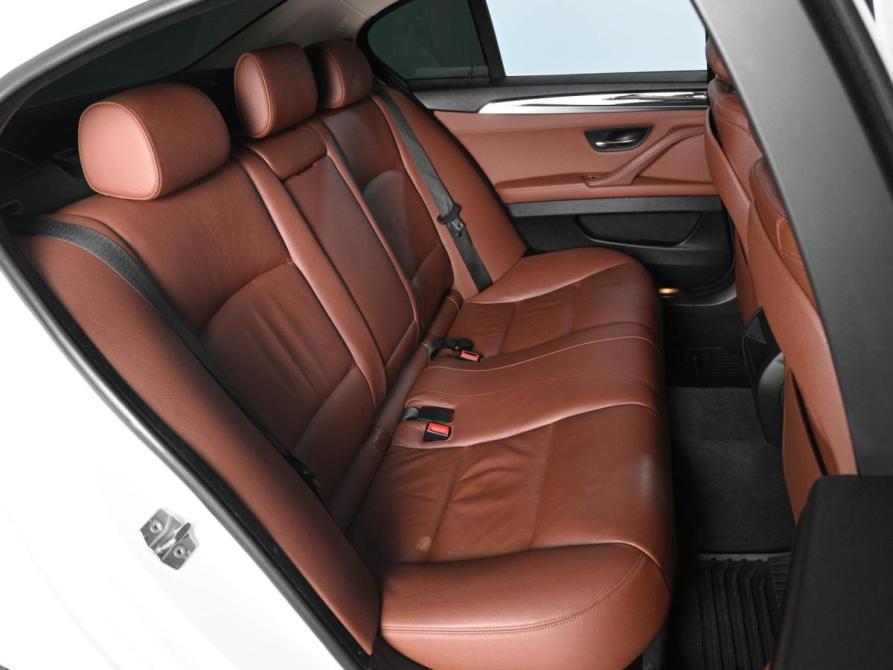BMW 5 серии VI (F10/F11/F07) Рестайлинг Ростов-на-Дону  - изображение 7
