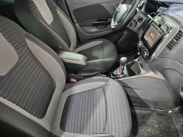 Renault Kaptur I с пробегом 2017 года, цена 1 635 000 рублей, 86300 км, внедорожник, Автокод Объявления