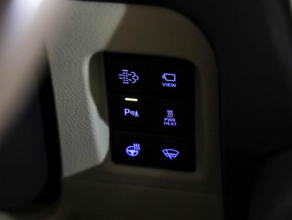 Toyota Land Cruiser Prado 150 Series Рестайлинг 2 с пробегом 2018 года, цена 3 889 000 рублей, 172476 км, внедорожник, Автокод Объявления