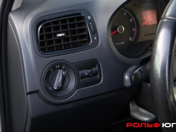 Volkswagen Polo V с пробегом 2012 года, цена 578 000 рублей, 210660 км, седан, Автокод Объявления