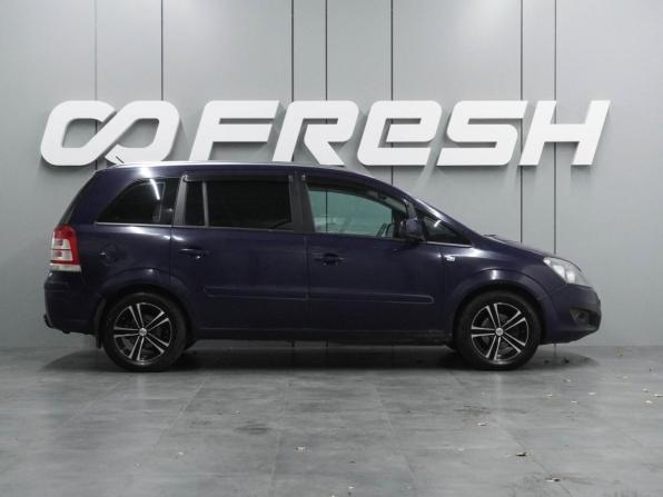 Opel Zafira B Рестайлинг с пробегом 2012 года, цена 847 000 рублей, 120476 км, компактвэн, Автокод Объявления