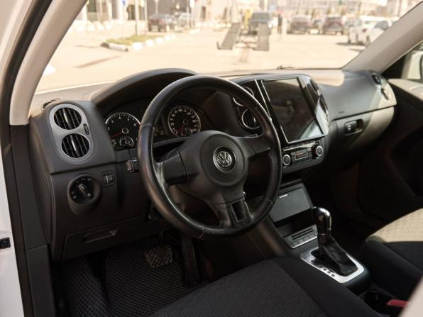 Volkswagen Tiguan I Рестайлинг с пробегом 2013 года, цена 1 348 000 рублей, 152361 км, внедорожник, Автокод Объявления