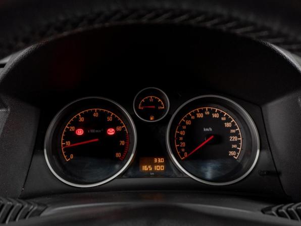 Opel Astra H Рестайлинг с пробегом 2013 года, цена 569 000 рублей, 165100 км, хэтчбек, Автокод Объявления