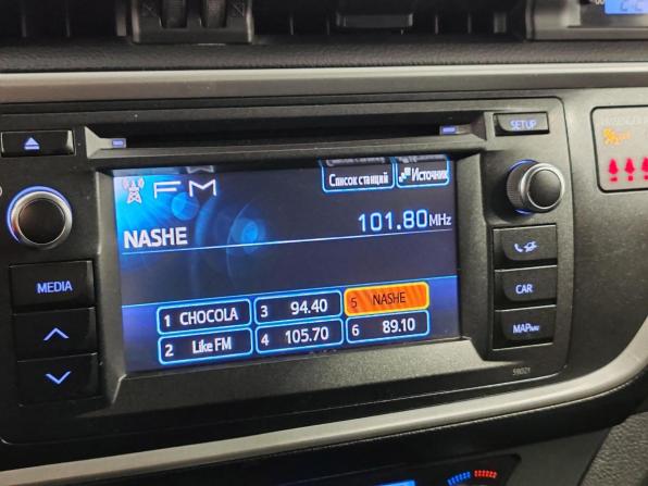 Toyota Auris II с пробегом 2013 года, цена 1 220 000 рублей, 146941 км, хэтчбек, Автокод Объявления