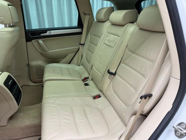 Volkswagen Touareg II Рестайлинг с пробегом 2015 года, цена 2 799 000 рублей, 188000 км, внедорожник, Автокод Объявления