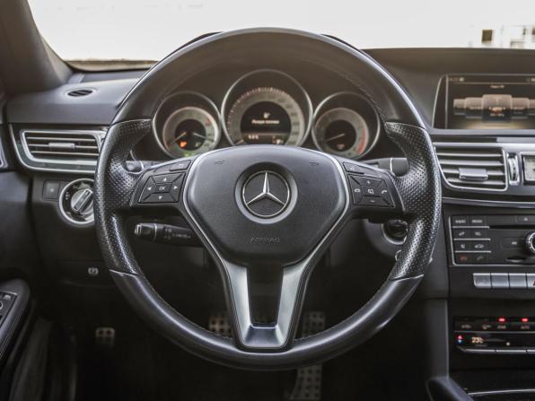 Mercedes-Benz E-Класс IV (W212 S212 C207) Рестайлинг с пробегом 2015 года, цена 1 698 000 рублей, 226907 км, седан, Автокод Объявления