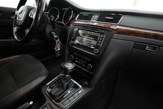 Skoda Superb II с пробегом 2012 года, цена 1 100 000 рублей, 225000 км, лифтбек, Автокод Объявления