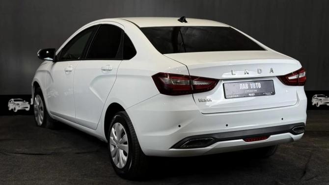 Lada (ВАЗ) Vesta I Рестайлинг (NG) с пробегом 2023 года, цена 1 299 000 рублей, 39000 км, седан, Автокод Объявления