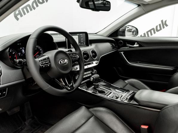 Kia Stinger I с пробегом 2018 года, цена 2 790 000 рублей, 61577 км, лифтбек, Автокод Объявления