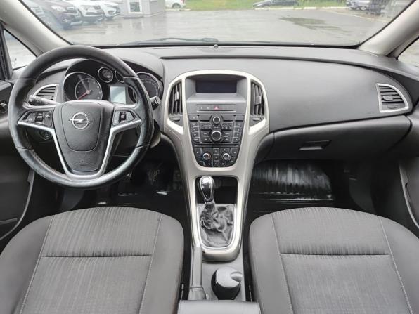 Opel Astra J с пробегом 2012 года, цена 648 000 рублей, 182116 км, хэтчбек, Автокод Объявления