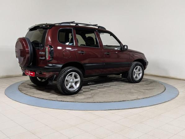 Chevrolet Niva I с пробегом 2004 года, цена 349 500 рублей, 177000 км, внедорожник, Автокод Объявления