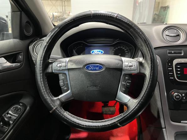 Ford Mondeo IV Рестайлинг с пробегом 2012 года, цена 689 000 рублей, 200266 км, седан, Автокод Объявления