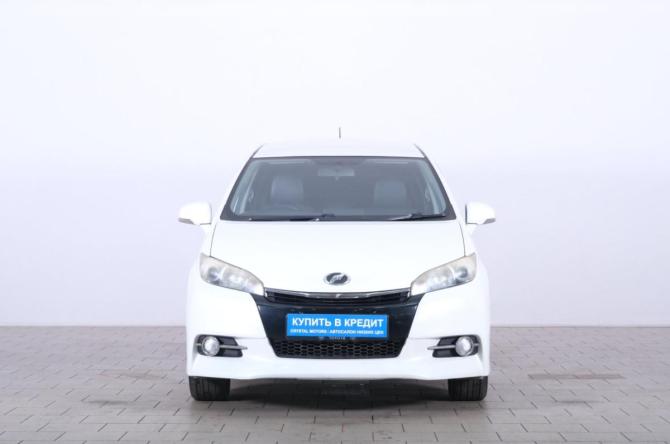 Toyota Wish II Рестайлинг с пробегом 2014 года, цена 1 689 000 рублей, 150000 км, минивэн, Автокод Объявления